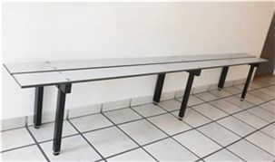 Enkeltbænk fritstående med kompaktlaminat