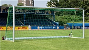 Fuldsvejste fodboldmål - 8 mands