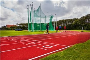 Kastebur til hammerkast og diskos