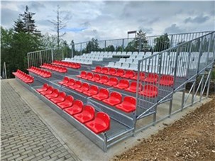 Stadion Tribune med 48 siddepladser