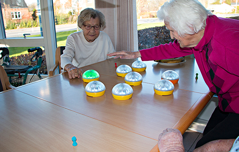 Bevægelsesaktivitet til ældreidræt med Slappuk - Find din puck