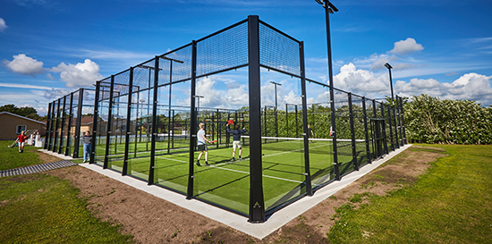 Service eftersyn af padelbaner fra A-Sport